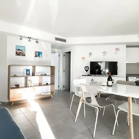 B-rent Sun 207 Pool View Apartamento *